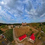 комплекс ани мар яз клокотница 호텔 파스코보