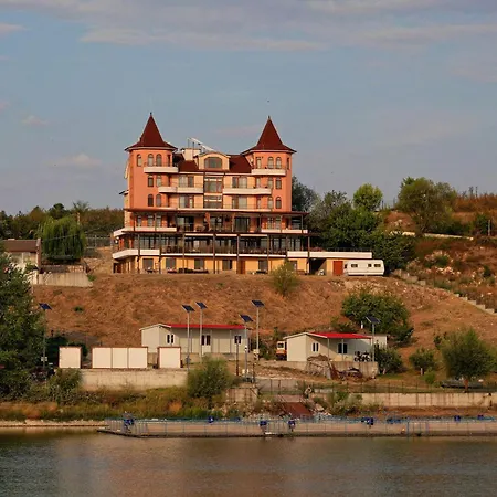 комплекс ани мар яз клокотница 3*