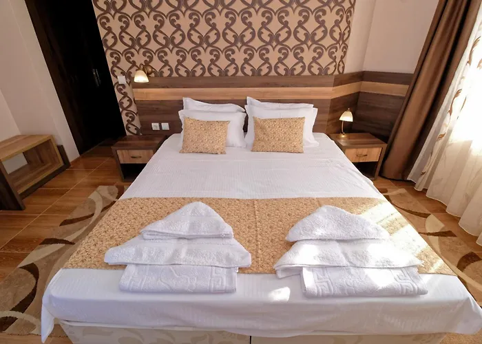 комплекс ани мар яз клокотница Hotell 3*