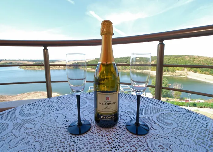 Hotell комплекс ани мар яз клокотница 3*