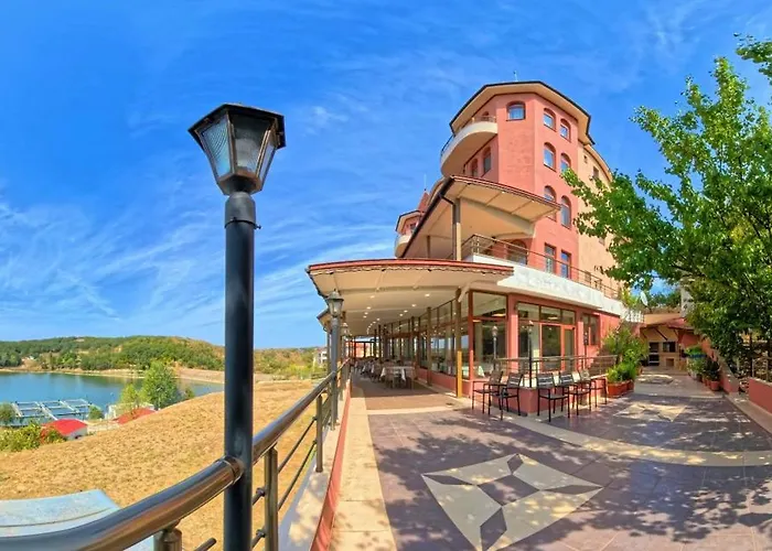 комплекс ани мар яз клокотница 3*