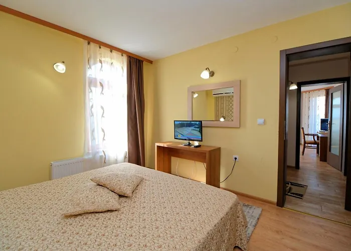 комплекс ани мар яз клокотница 3* Chaskovo