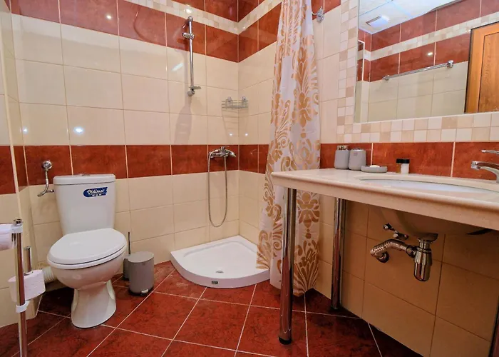 комплекс ани мар яз клокотница Hotell Chaskovo